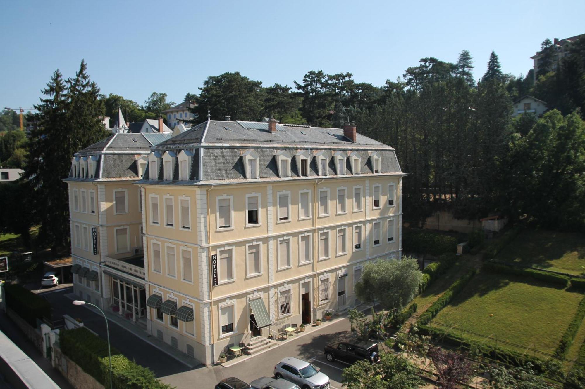Hotel Des Eaux Aix-les-Bains Exterior photo